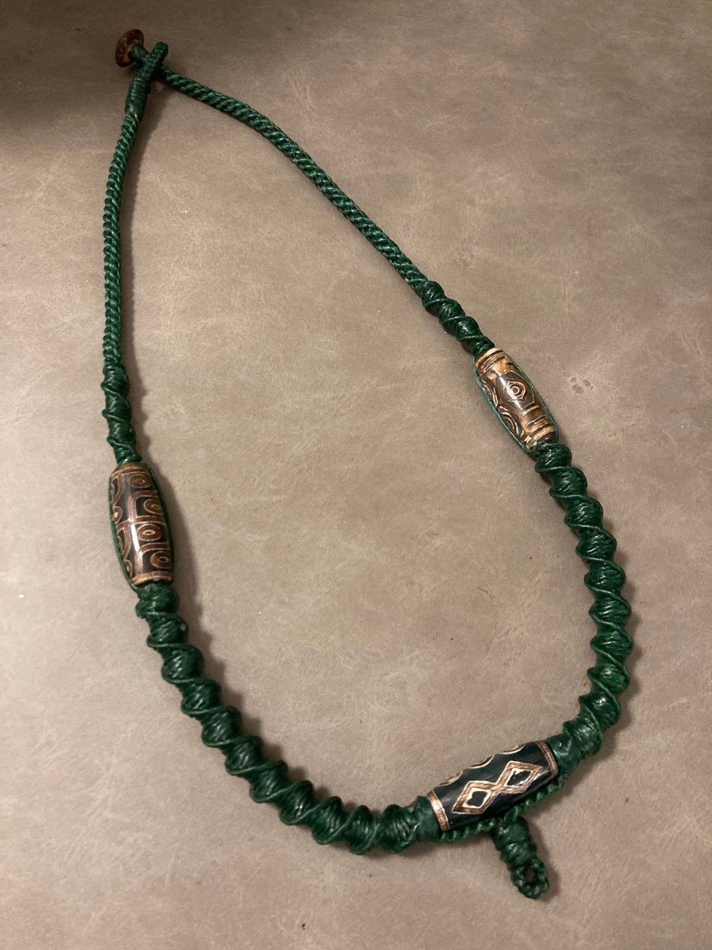 單掛蠟繩佛牌鍊