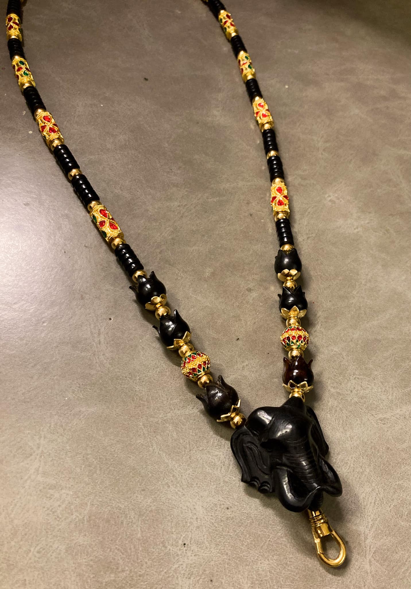 鍍金椰殼象頭單掛佛牌鏈