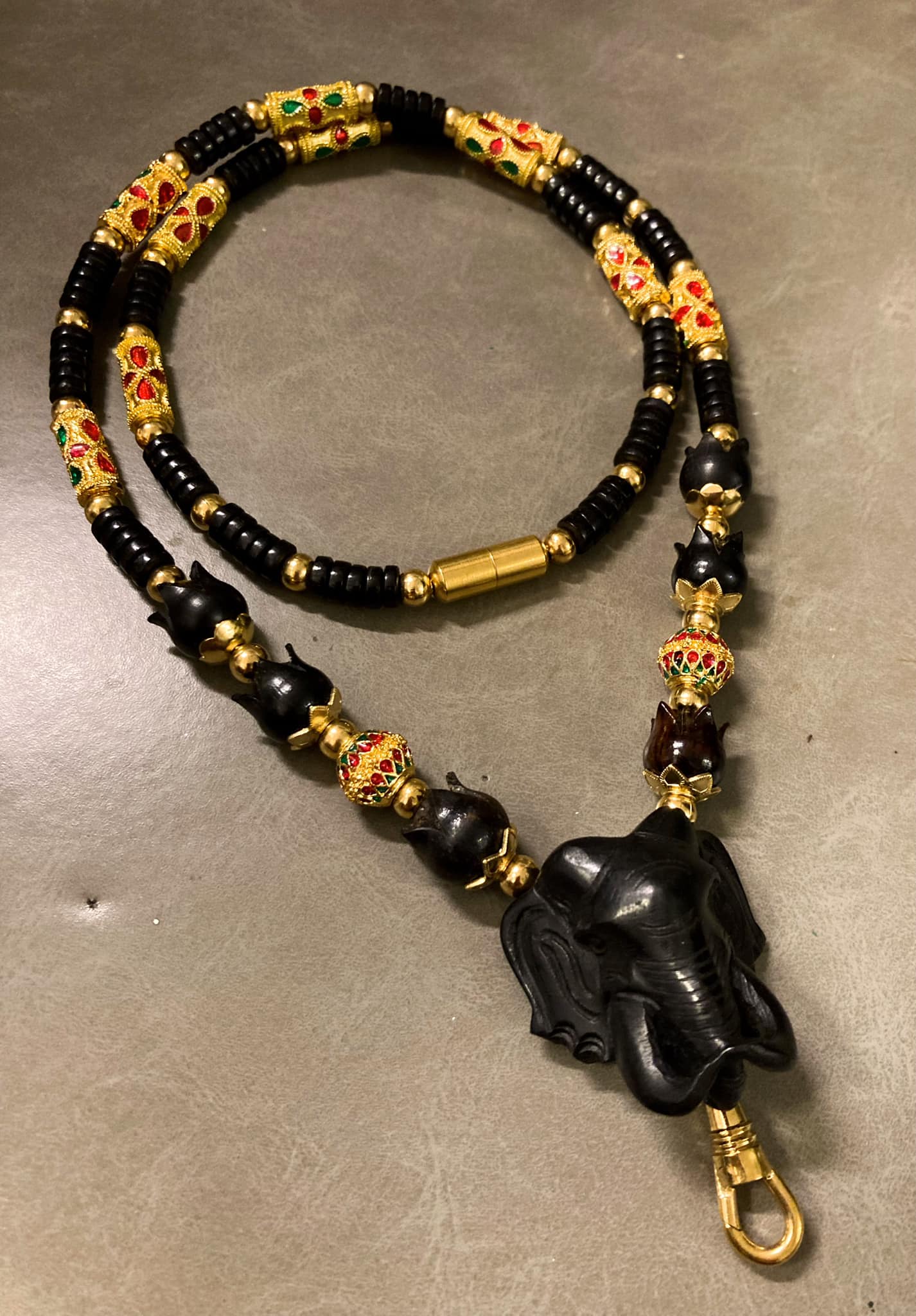 鍍金椰殼象頭單掛佛牌鏈