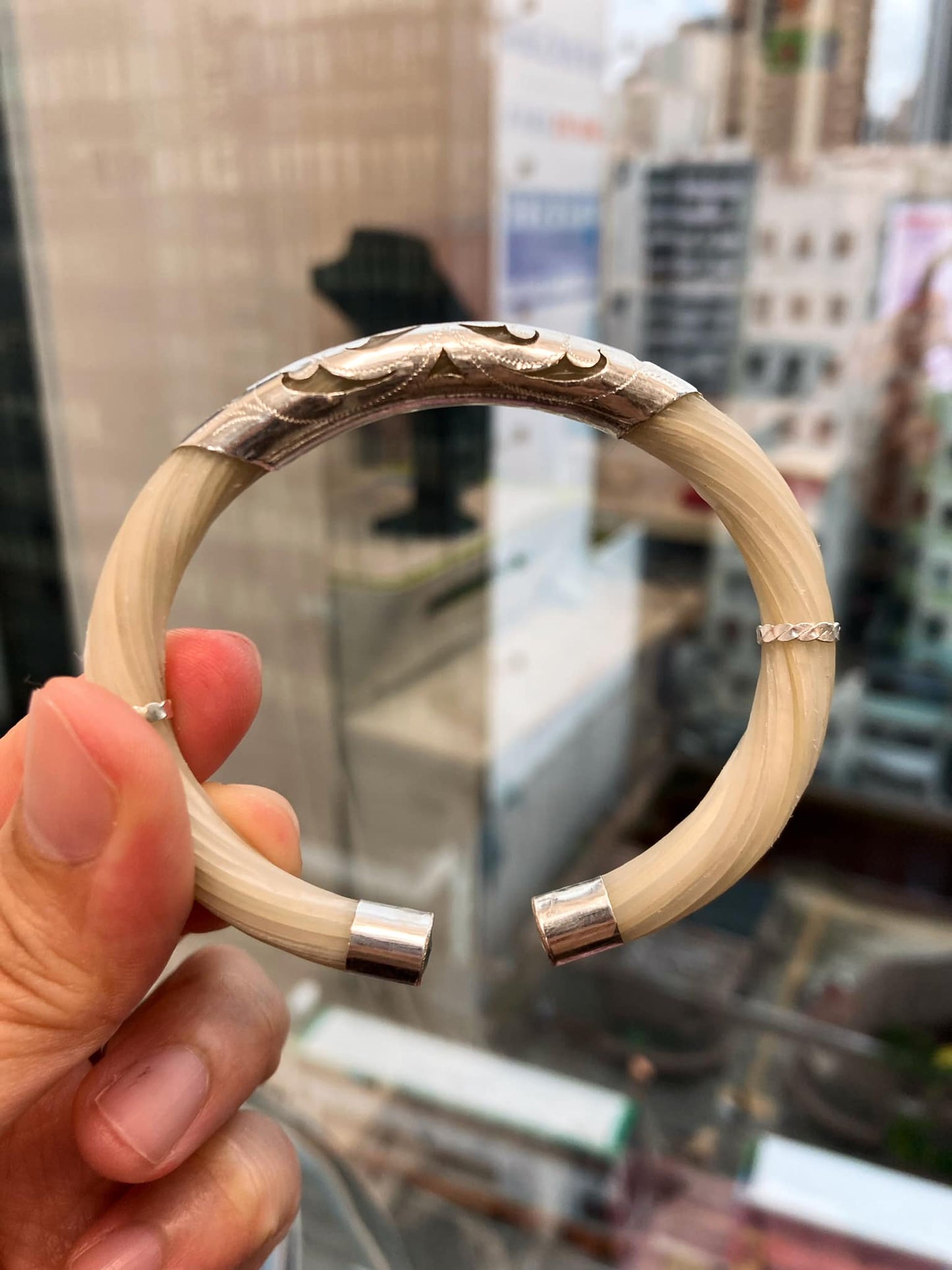 白象尾毛編織925銀扣手鐲